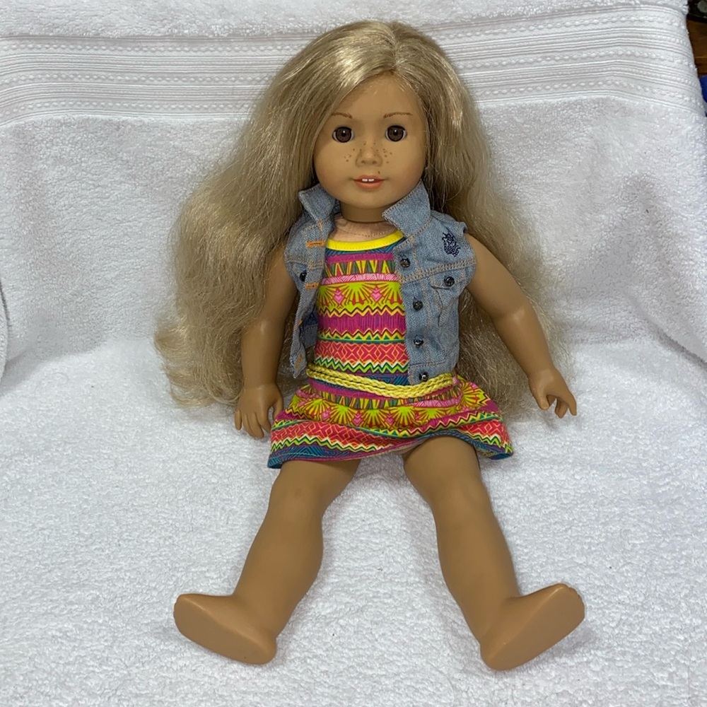 American Girl Doll 18" Tenney Grant Meet Blond Curly Hair Brown Eyes Freckles